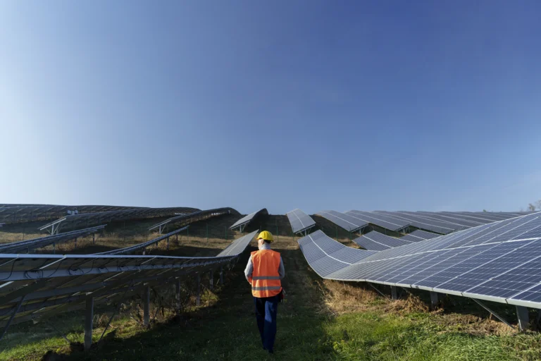 Hacia una regulación más efectiva para la coexistencia de proyectos minero-energéticos: el Ministerio de Minas y Energía propone modificación a la Resolución 40303 de 2022.